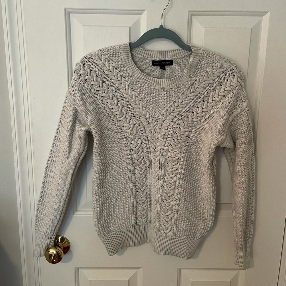 Banana Republic Dove Grey Sweater